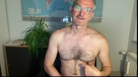 Snapshot of wladsexy88 chatting on July 15, 9:25 am Wladsexy88 online show from July 15, 9:25 am