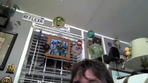 Snapshot of wldlife chatting on April 23, 12:56 am wldlife online show from April 23, 12:56 am
