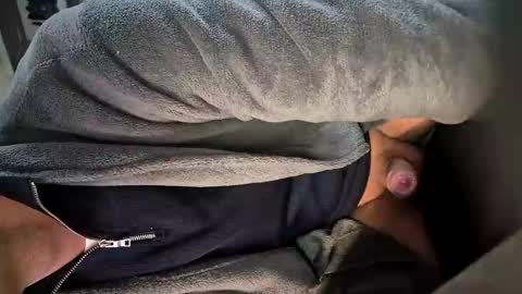 Snapshot of wnhz27 chatting on March 4, 2:01 pm wnhz27 online show from March 4, 2:01 pm