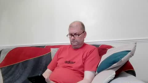 wobble444 online show from July 5, 9:33 pm