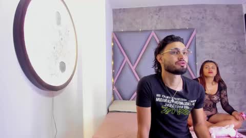 Nicolas Y Laura online show from March 17, 11:24 am