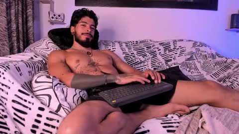 wolferatus online show from December 17, 4:24 pm