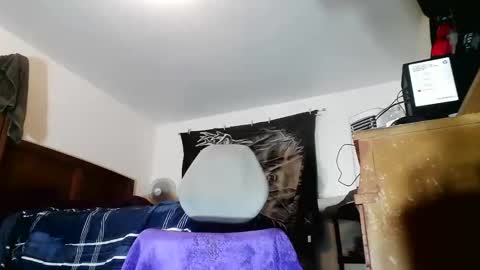 wolfman79 online show from October 22, 10:59 am