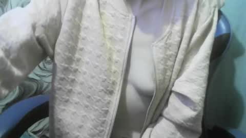 wolfxsnow online show from May 22, 7:41 pm