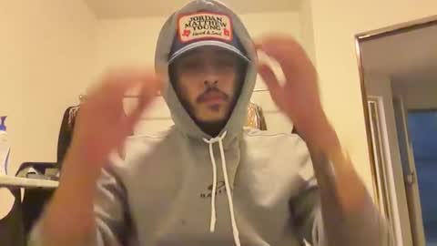 Snapshot of wolfywolf69465 chatting on May 4, 1:56 am wolfywolf69465 online show from May 4, 1:56 am