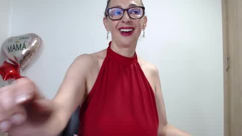 Snapshot of womanhornyx chatting on January 31, 1:34 pm Womanhornyx online show from January 31, 1:34 pm