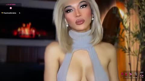 Julia online show from August 6, 2:13 am