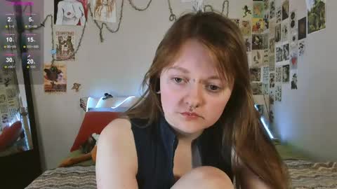 wonderconnie online show from May 15, 11:50 am