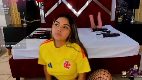 wonderkloe_ online show from July 3, 8:04 pm