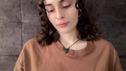 Stia online show from October 10, 5:17 am