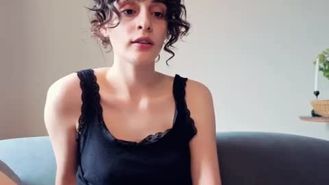 Stia online show from July 6, 1:19 pm