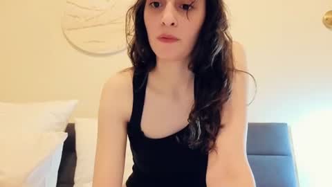 Stia online show from July 28, 7:39 pm