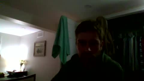 Snapshot of woodeee77 chatting on March 9, 12:14 am woodeee77 online show from March 9, 12:14 am