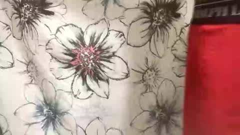 Snapshot of woodpipe69 chatting on March 6, 10:58 pm Woodpipe69 online show from March 6, 10:58 pm