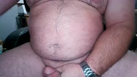 Snapshot of woodworker222 chatting on November 12, 4:40 pm Woodworker online show from November 12, 4:40 pm