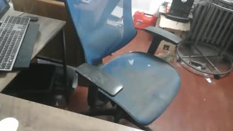 Snapshot of woodworker6473 chatting on March 9, 11:31 pm woodworker6473 online show from March 9, 11:31 pm