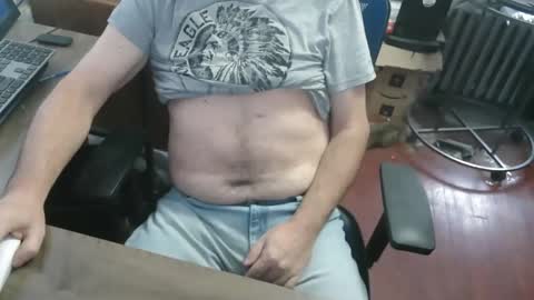 Snapshot of woodworker6473 chatting on March 12, 3:40 pm woodworker6473 online show from March 12, 3:40 pm