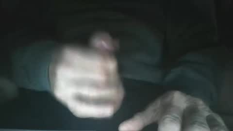 Snapshot of woodyxoxo chatting on January 18, 1:52 am woodyxoxo online show from January 18, 1:52 am