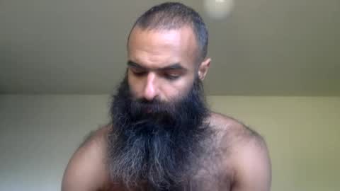 woof_wolf37 online show from March 7, 4:04 pm