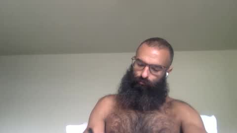 woof_wolf37 online show from March 30, 4:08 pm