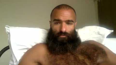 Snapshot of woof_wolf37 chatting on May 26, 3:19 pm woof_wolf37 online show from May 26, 3:19 pm