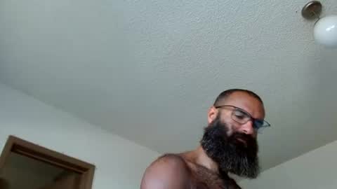 Snapshot of woof_wolf37 chatting on June 12, 3:33 pm woof_wolf37 online show from June 12, 3:33 pm