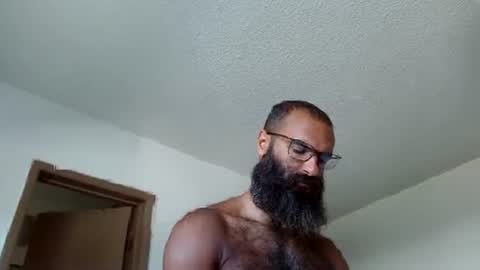 Snapshot of woof_wolf37 chatting on June 14, 3:47 pm woof_wolf37 online show from June 14, 3:47 pm