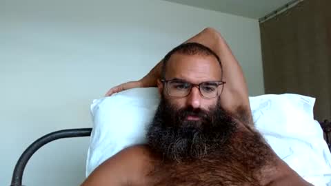 Snapshot of woof_wolf37 chatting on June 17, 3:46 pm woof_wolf37 online show from June 17, 3:46 pm