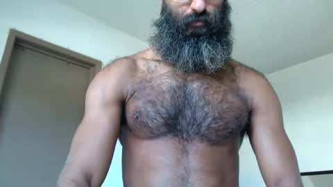 woof_wolf37 online show from July 5, 3:30 pm