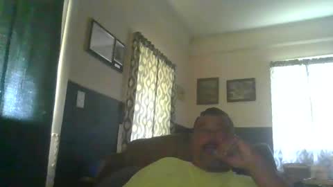 Snapshot of woperator12 chatting on May 22, 6:46 pm woperator12 online show from May 22, 6:46 pm