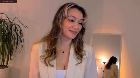 worldsbaby online show from October 17, 6:21 pm