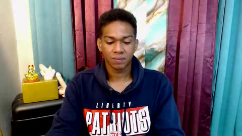 Snapshot of worshipmycockxxx chatting on November 27, 2:02 am Josh This is my new account now online show from November 27, 2:02 am