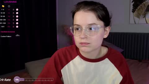 Snapshot of wow_luvng chatting on December 5, 6:11 pm Rebecy online show from December 5, 6:11 pm