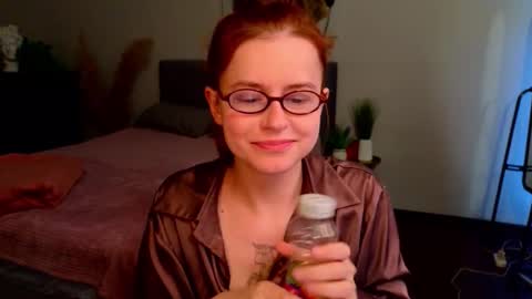 Snapshot of wow_luvng chatting on September 9, 1:43 pm Rebecy online show from September 9, 1:43 pm