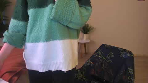 Snapshot of wow_luvng chatting on October 4, 2:04 pm Rebecy online show from October 4, 2:04 pm