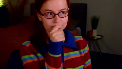 Snapshot of wow_luvng chatting on November 30, 2:10 pm Rebecy online show from November 30, 2:10 pm