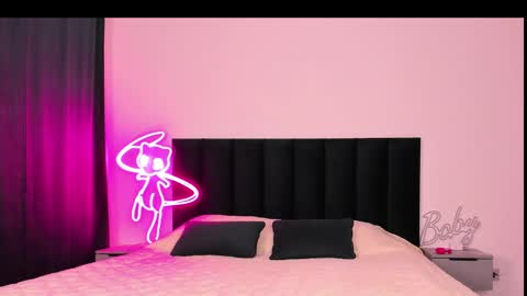 Emi online show from February 28, 5:04 am