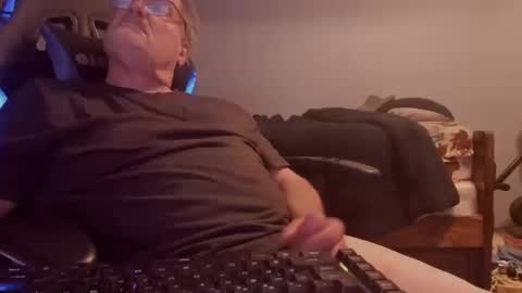 wowsers2022 online show from October 13, 1:27 am