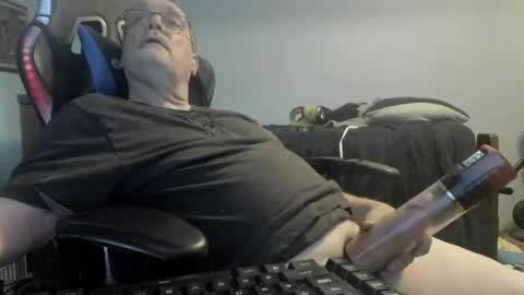 wowsers2022 online show from October 24, 7:43 pm