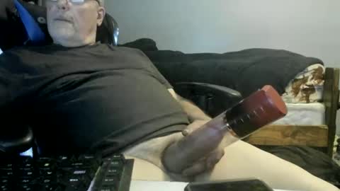 wowsers2022 online show from November 26, 1:28 am