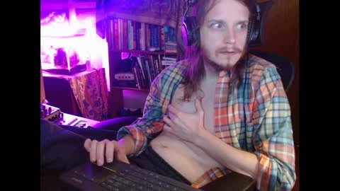 Snapshot of wsmith_420 chatting on January 28, 7:32 pm wsmith_420 online show from January 28, 7:32 pm