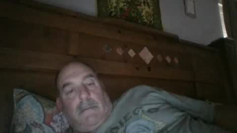 Snapshot of wtng4u chatting on December 21, 10:50 pm wtng4u online show from December 21, 10:50 pm