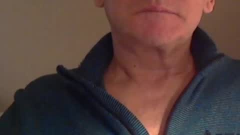 Snapshot of wuki123 chatting on January 7, 9:57 pm Wuki online show from January 7, 9:57 pm