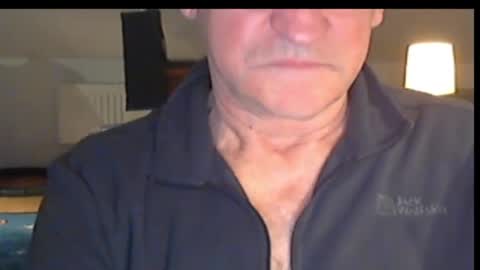 Snapshot of wuki123 chatting on March 8, 10:02 pm Wuki online show from March 8, 10:02 pm