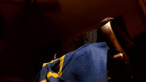 wvuguy1986 online show from March 2, 7:48 am