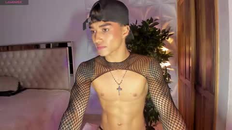 wyatt online show from November 16, 3:56 am