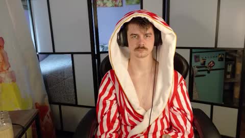 Wyatt online show from February 11, 8:03 pm