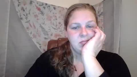 Snapshot of x0_jade chatting on November 22, 3:49 am x0_jade online show from November 22, 3:49 am