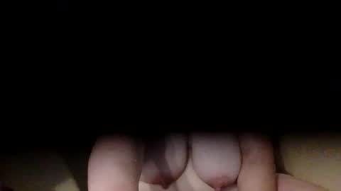 Snapshot of x0_jade chatting on December 2, 4:51 am x0_jade online show from December 2, 4:51 am