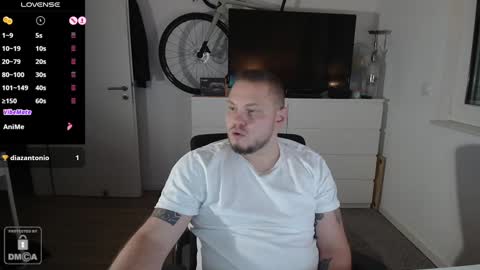 x19marco93x online show from December 21, 4:46 pm